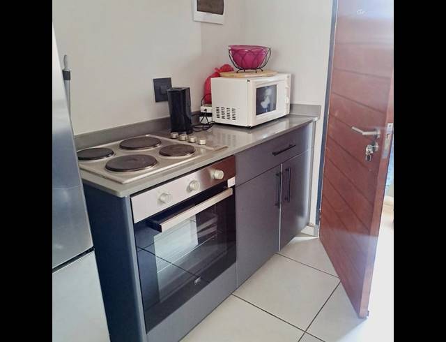 2 BEDROOM APARTMENT FOR SALE IN FLEURHOF